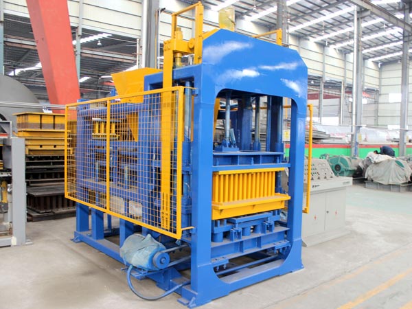 cement brick machine