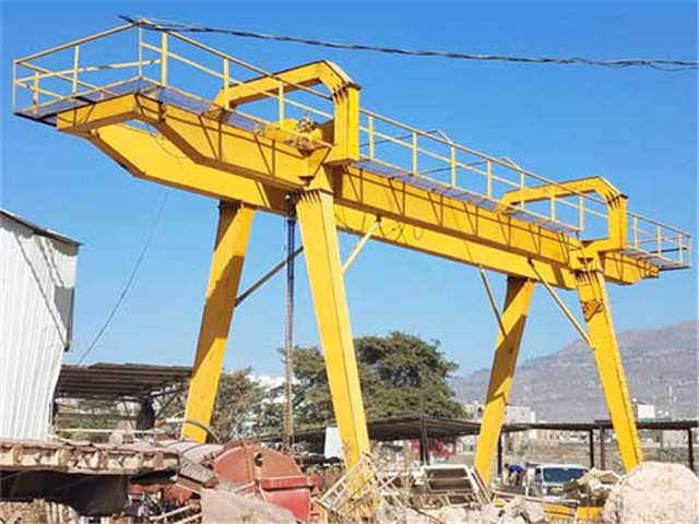 Chinese Double Girder Gantry Cranes sale